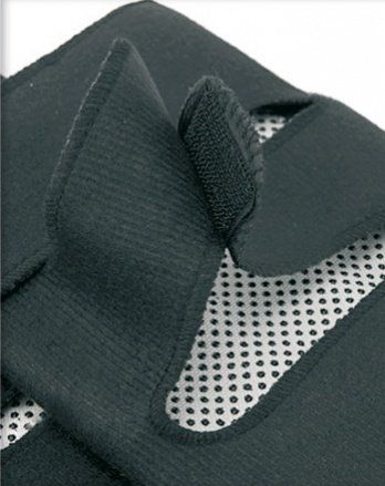 Наколенники турмалиновые с магнитными вставками Bradex