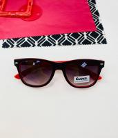 Детские солнцезащитные очки Casper К83 черные с красными дужками