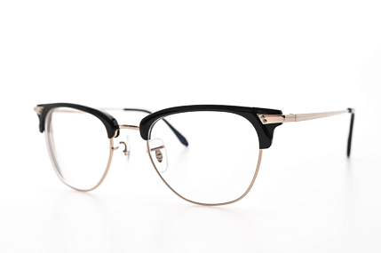 Индивидуальное изготовление очков