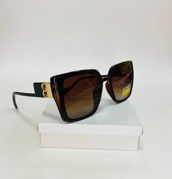 Солнцезащитные женские очки VG c B-дужкой