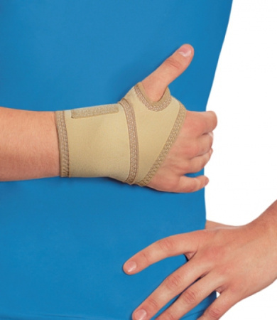 Бандаж фиксирующий на запястье Польза (1212)