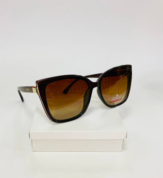 Солнцезащитные женские очки CLF6124