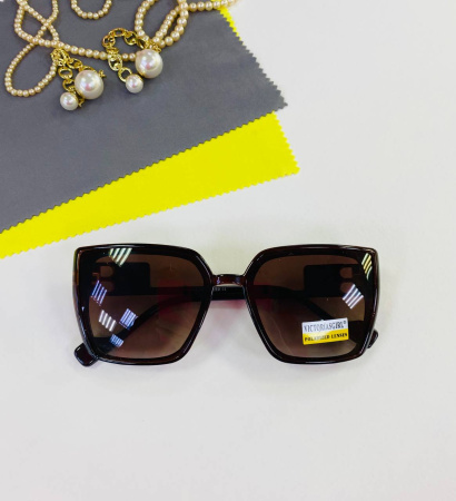 Солнцезащитные женские очки VG c B-дужкой